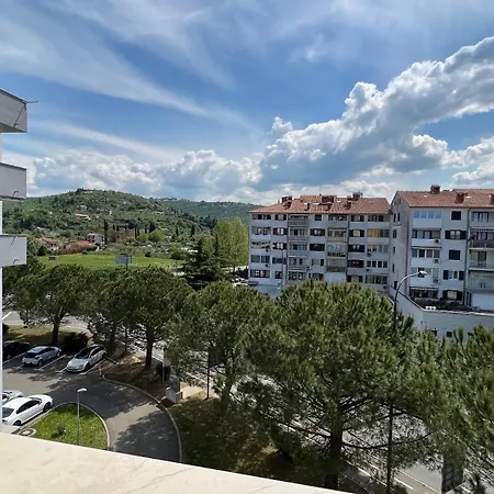 Apartma Brde Panorama Blizu Portoroza - Brde Panorama Near Apartmán Portorož